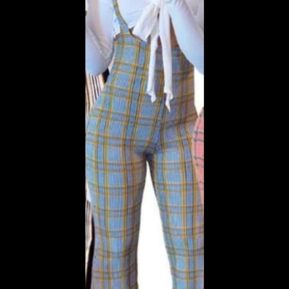 Clothes - Picture 7 of 14